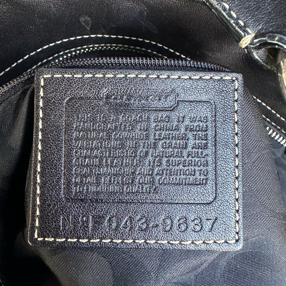 Handbag - Picture 4 of 6